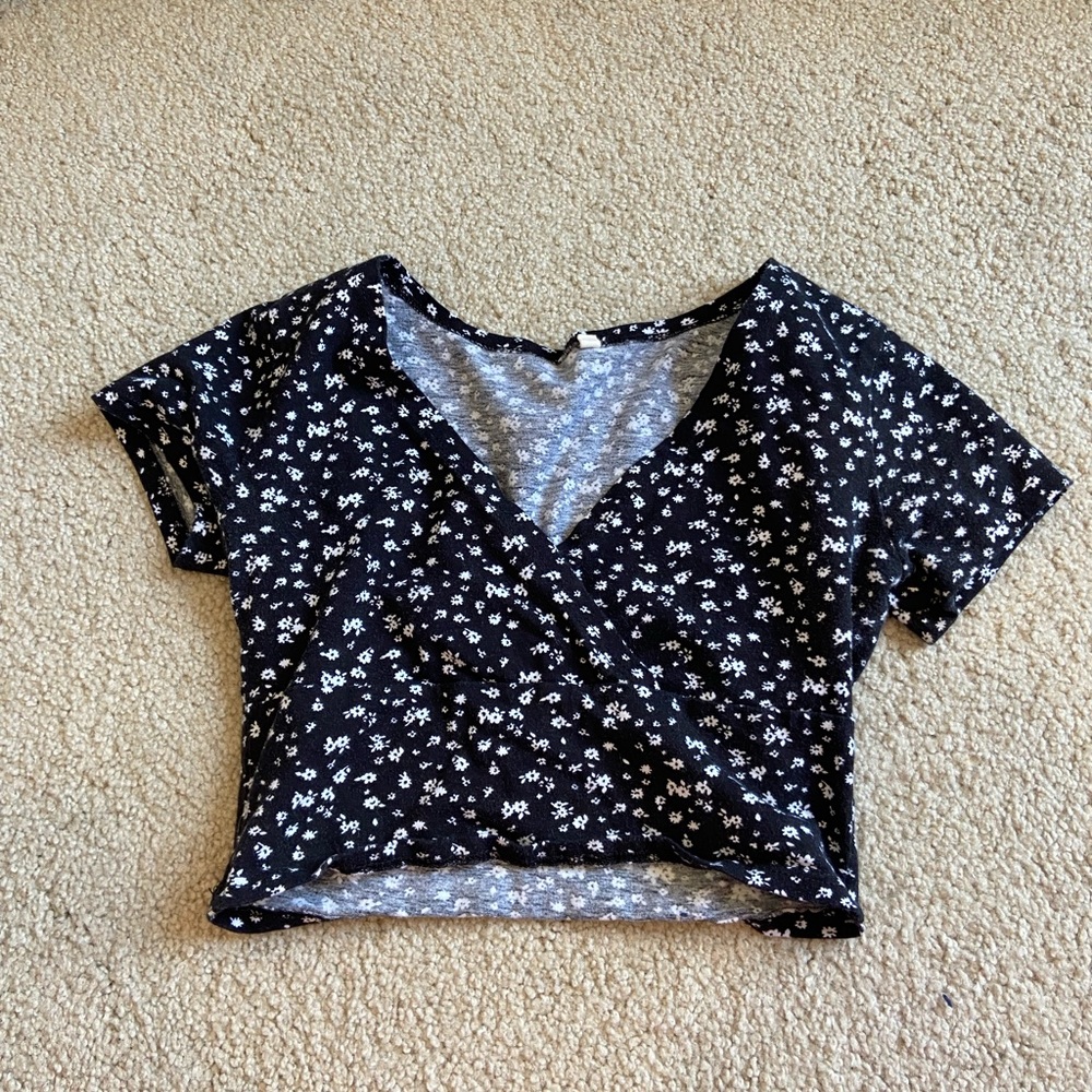 Women’s Tilly’s Short Sleeved Top